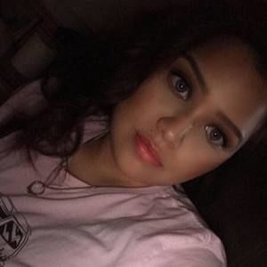 Meet your Posher, Shania